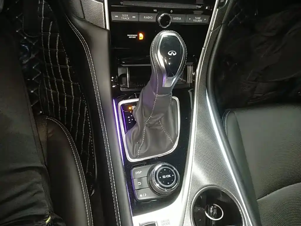 Infiniti Q50L — миниатюра 14