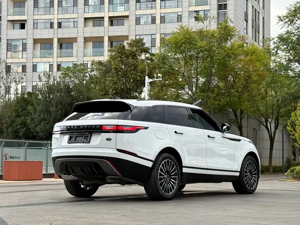 Land Rover Velar — миниатюра 7