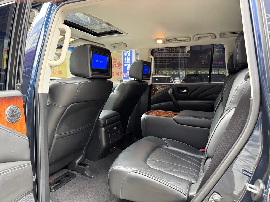 Infiniti QX80 — миниатюра 10