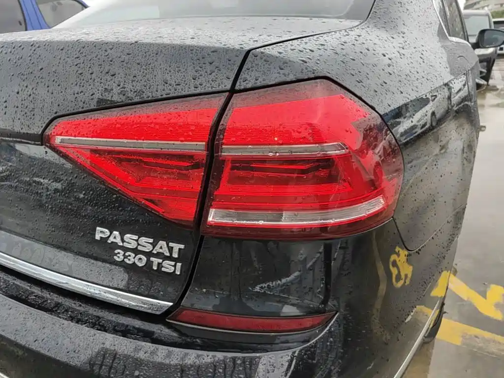 Volkswagen Passat — миниатюра 8