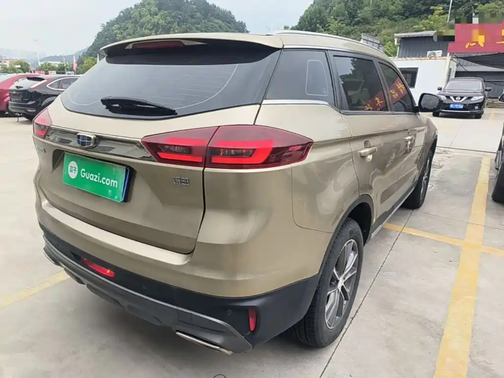Geely Boyue — миниатюра 7