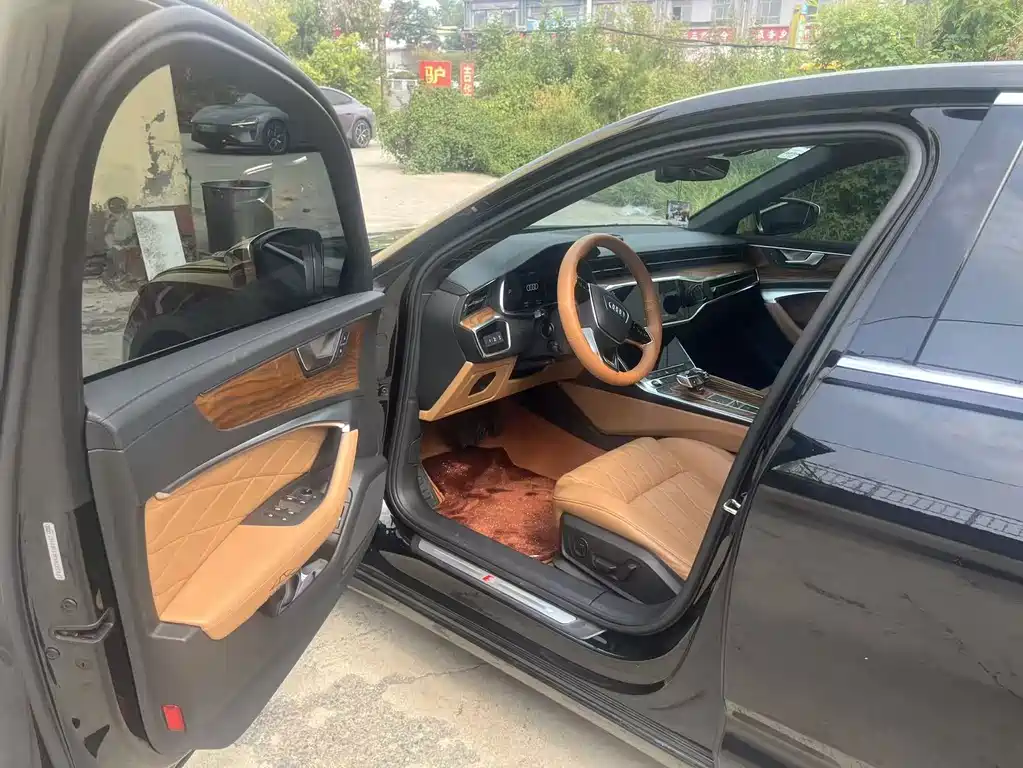 Audi A6L — миниатюра 6
