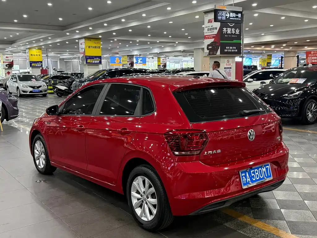 Volkswagen Polo — миниатюра 4