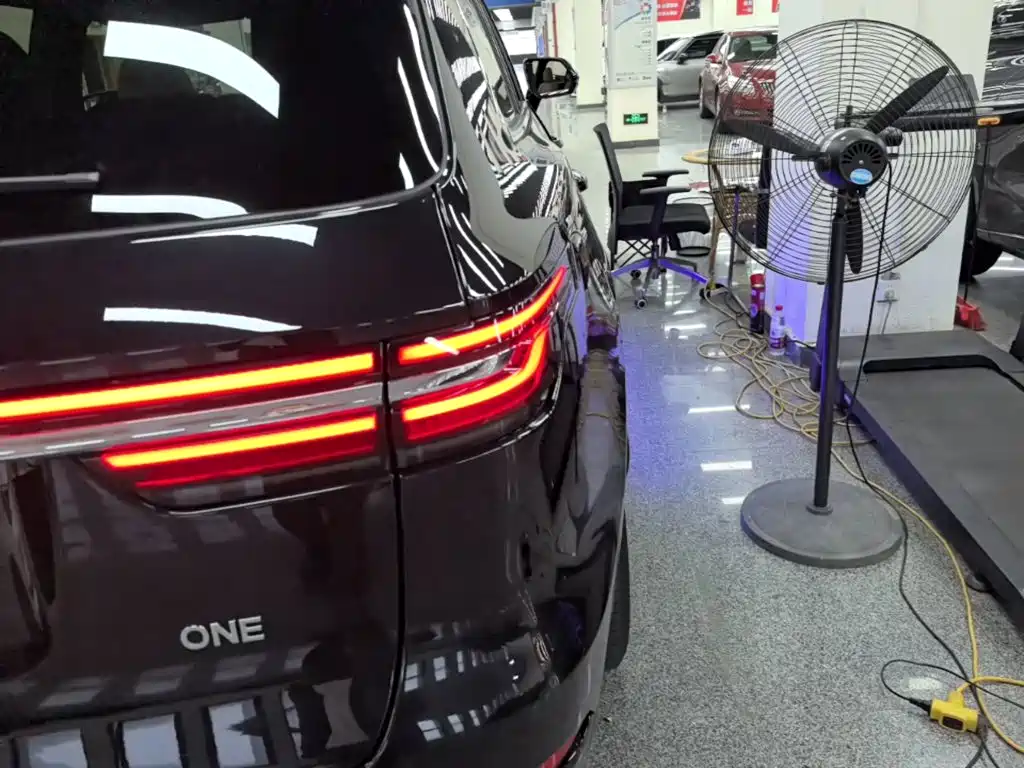 Li Auto Li ONE — миниатюра 8