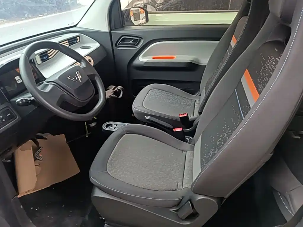 Wuling MINIEV — миниатюра 15