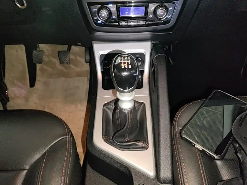 JAC Refine S3 — миниатюра 14