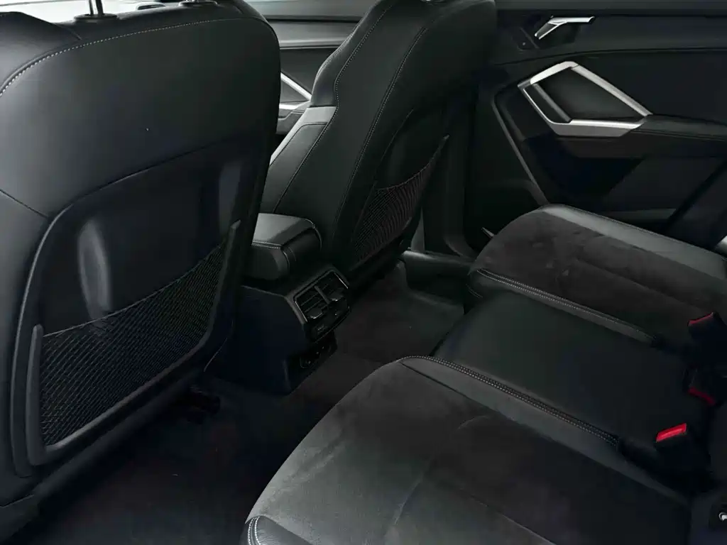 Audi Q3 — миниатюра 7