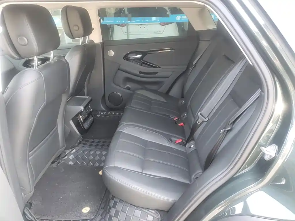Land Rover Evoque — миниатюра 17