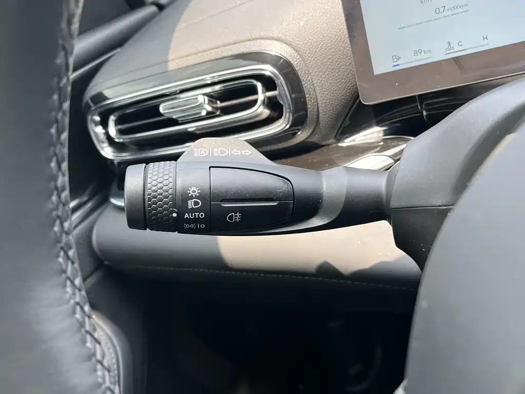 Geely Emgrand - фото 17