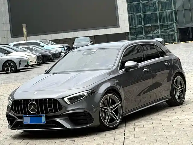 Mercedes-Benz A-Class — фото 1