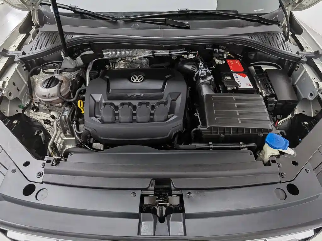 Volkswagen Tiguan L — миниатюра 6