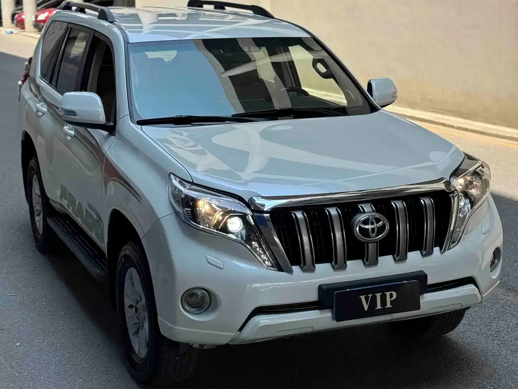 Toyota Land Cruiser Prado 2013 2.7L AT