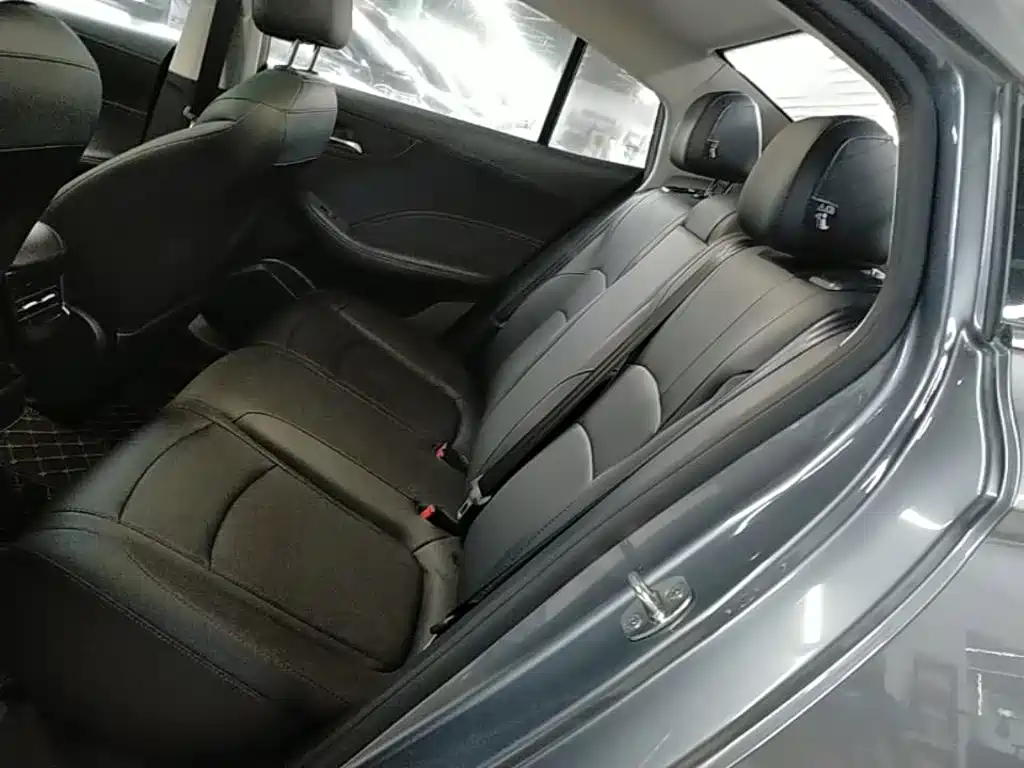 Roewe i5 — миниатюра 17