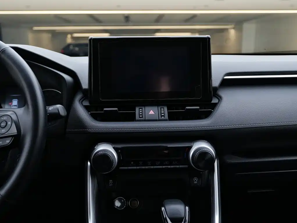 Toyota RAV4 — миниатюра 21