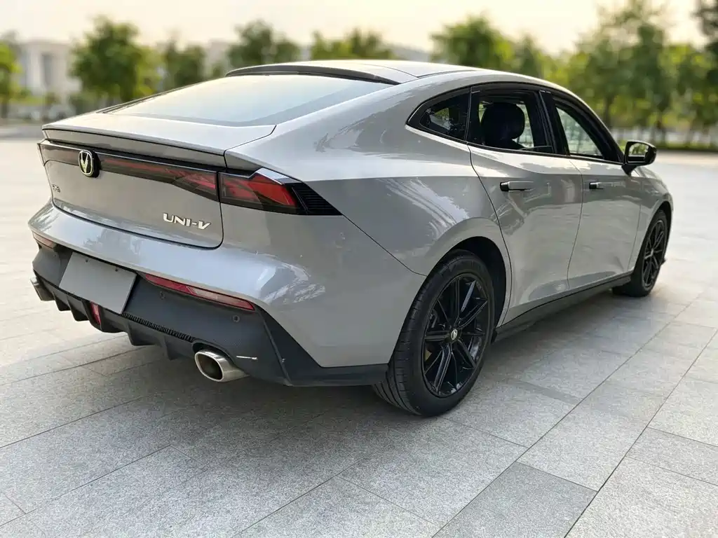Changan UNI-V — миниатюра 10