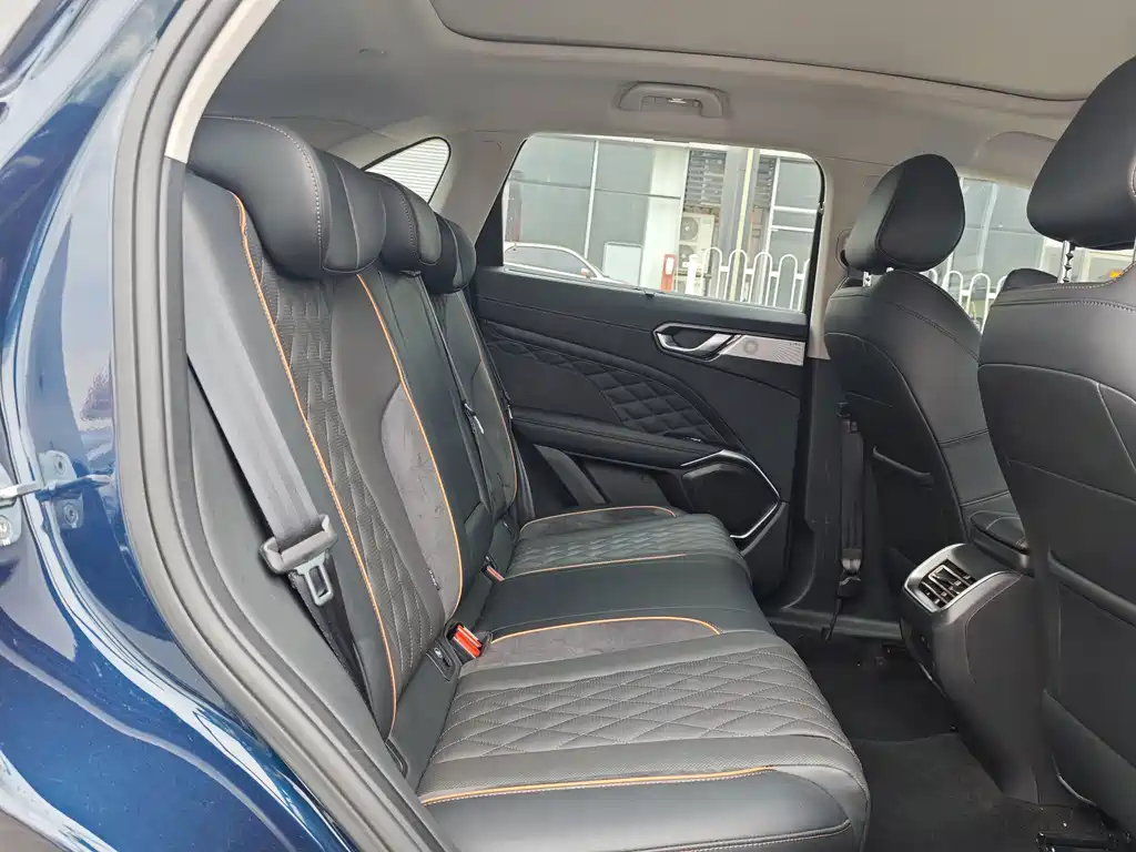 WEI PAI WEI BRAND LATTE DHT PHEV