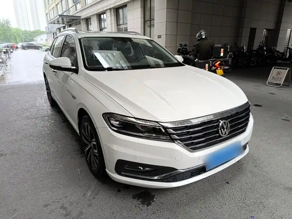Volkswagen Lavida — миниатюра 4