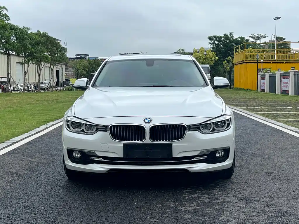 BMW 3 Series — миниатюра 35