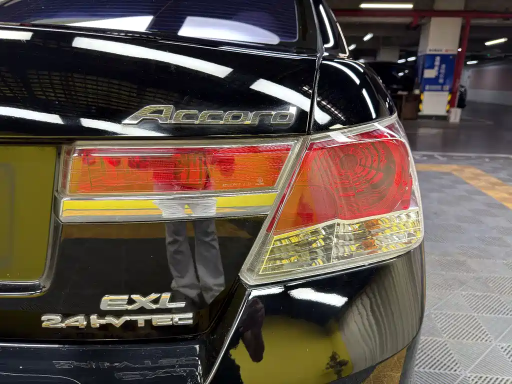 Honda Accord — миниатюра 10