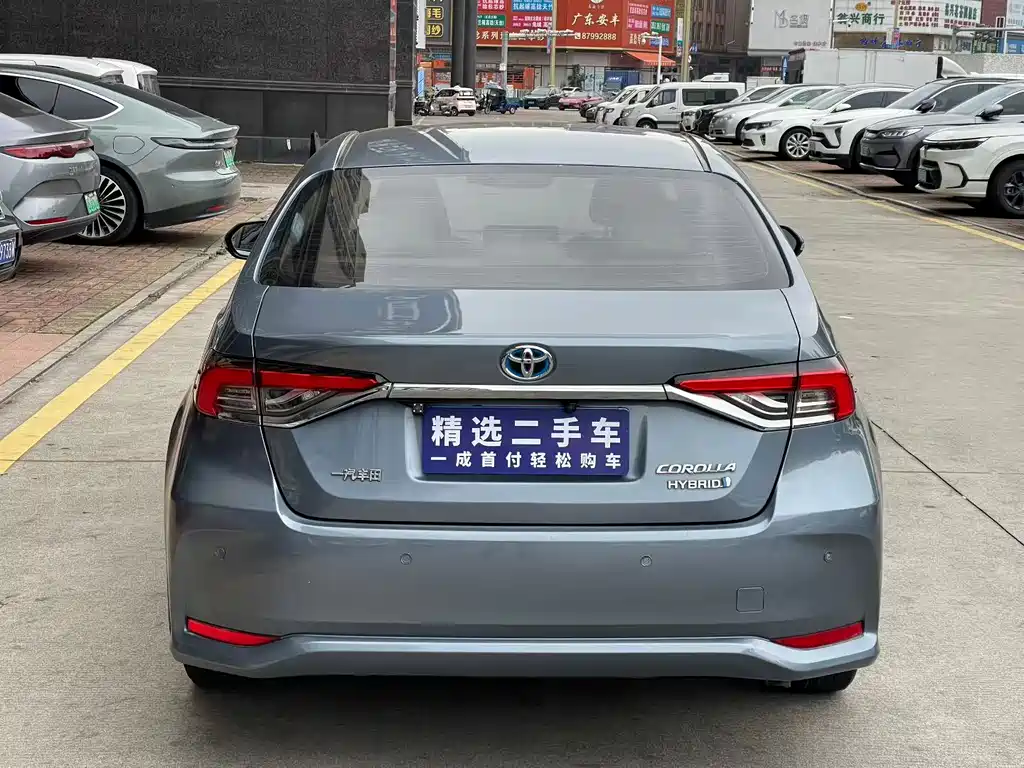 Toyota Corolla — миниатюра 6
