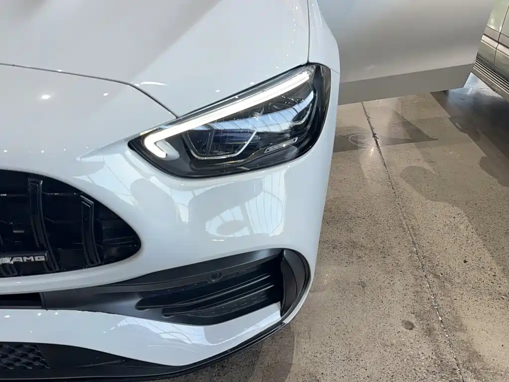 Mercedes-Benz C-Class — миниатюра 16
