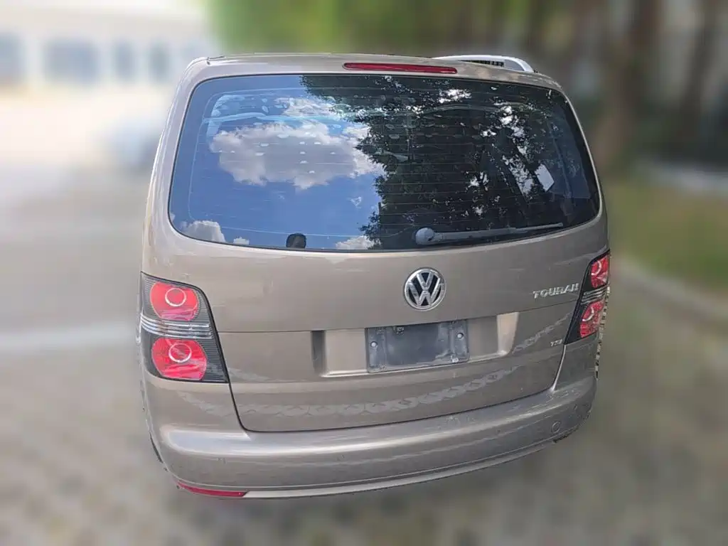 Volkswagen Touran — миниатюра 8