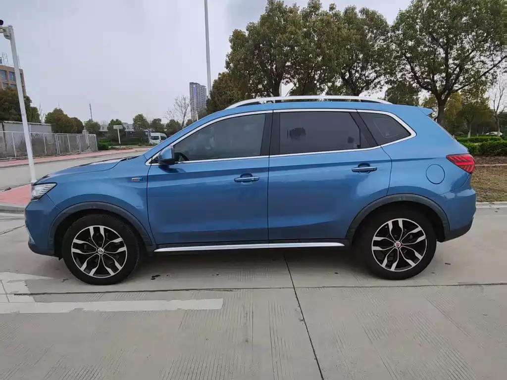 Roewe RX5 30T 2WD Auto Internet Smart Edition, фото 4
