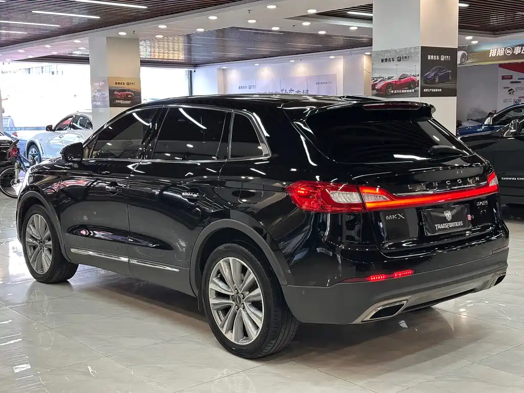 Lincoln MKX — миниатюра 5