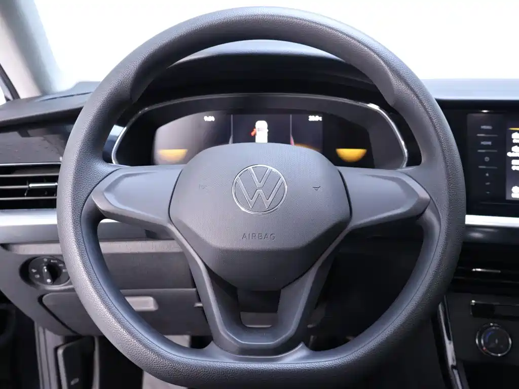 Volkswagen Passat — миниатюра 16