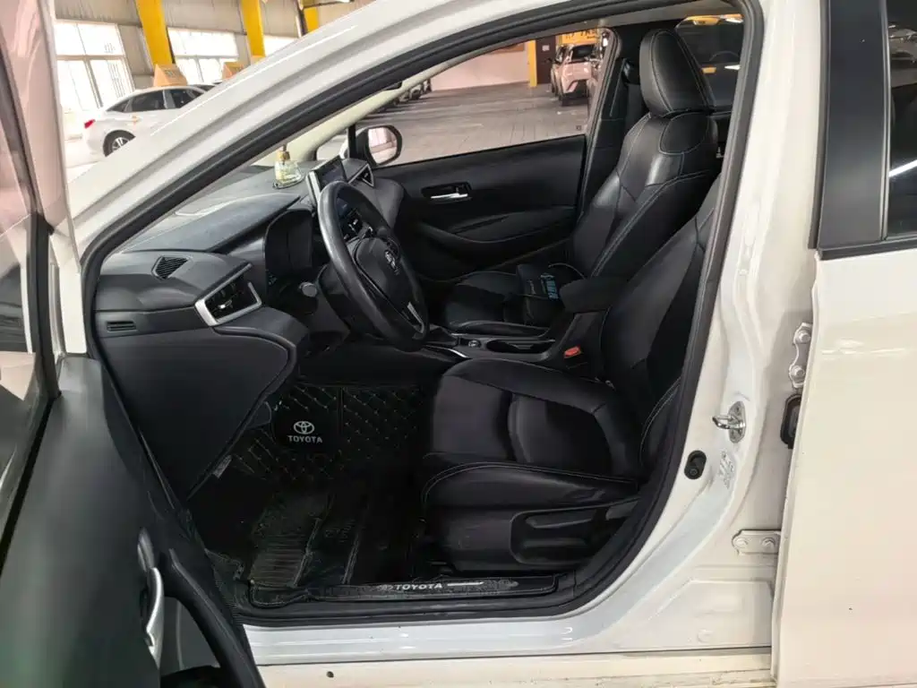 Toyota Corolla — миниатюра 15