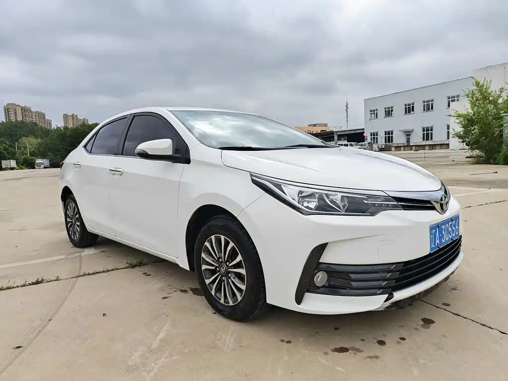 Toyota Corolla - фото 4