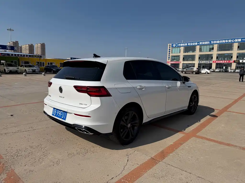 Volkswagen Golf — миниатюра 4