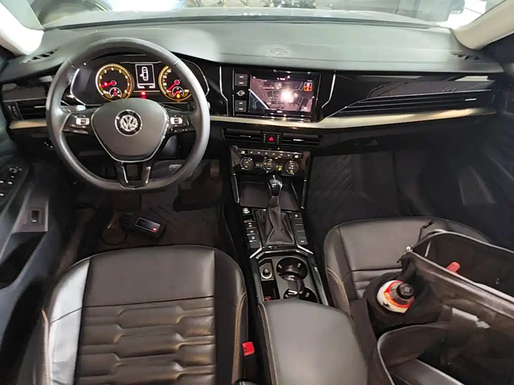 Volkswagen Passat — миниатюра 14