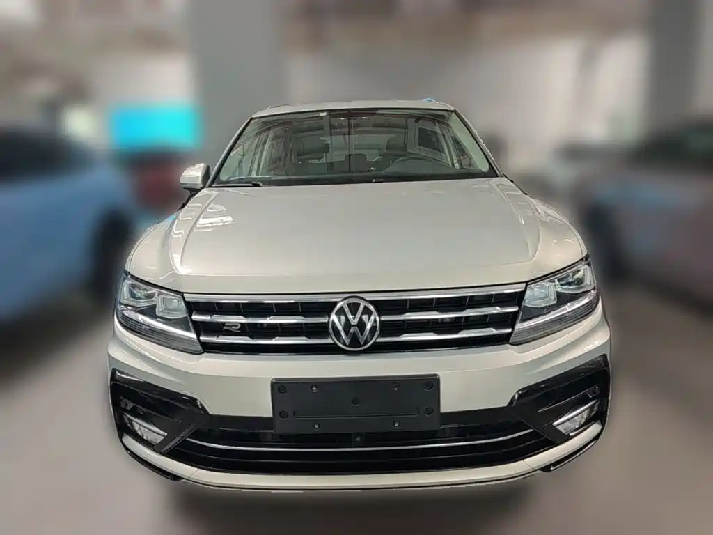 Volkswagen Tiguan L — миниатюра 5