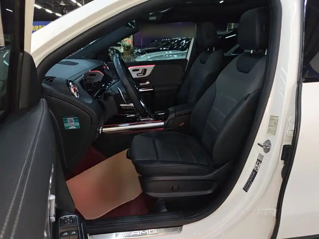 Mercedes-Benz GLA AMG — миниатюра 15