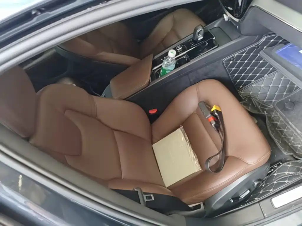 Volvo S60 — миниатюра 25