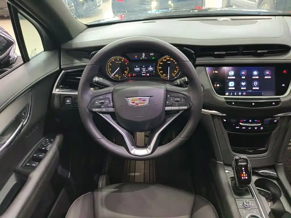 Cadillac XT6 — миниатюра 11