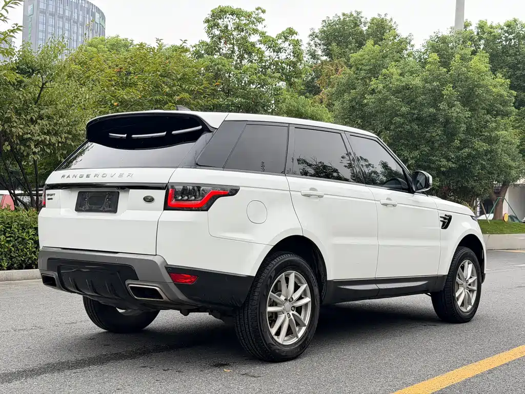 Land Rover Sport — миниатюра 5