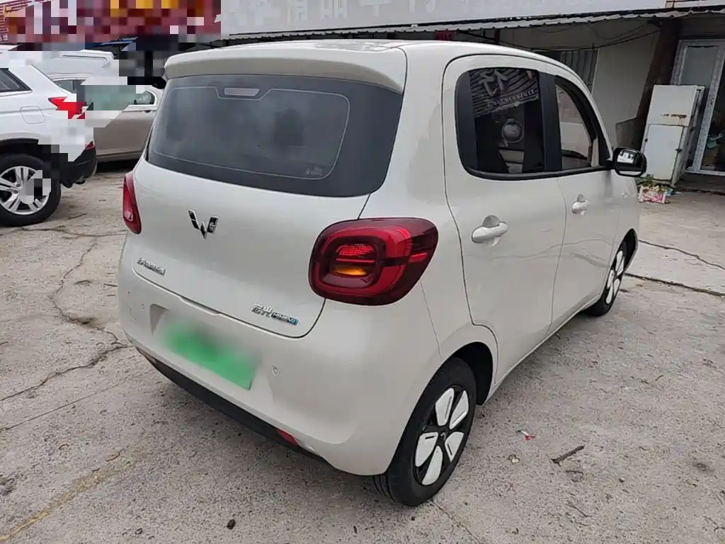 Wuling MINIEV — миниатюра 7