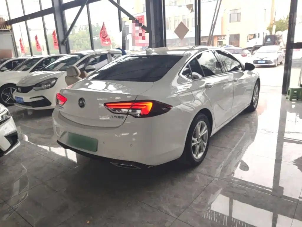 Buick Regal — миниатюра 7