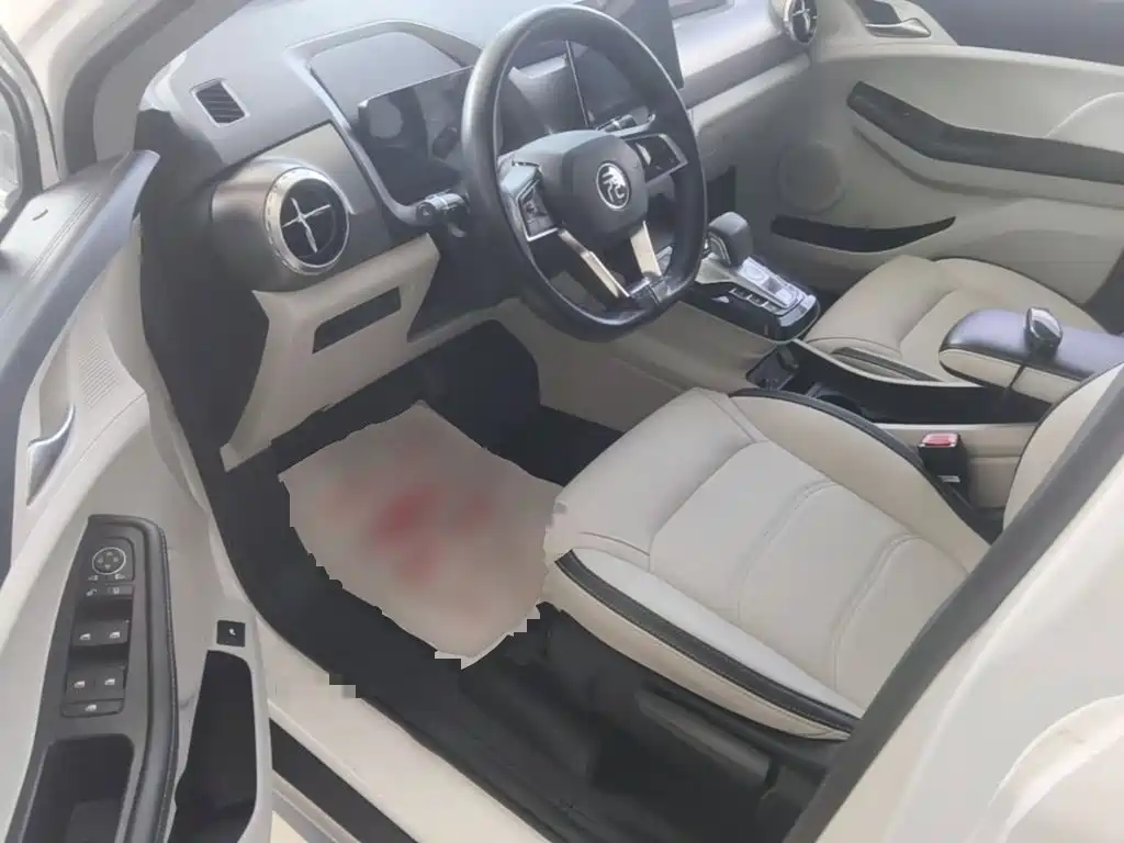 BYD Yuan Pro — миниатюра 16