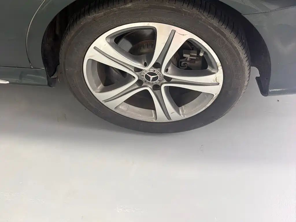 Mercedes-Benz C-Class — миниатюра 7