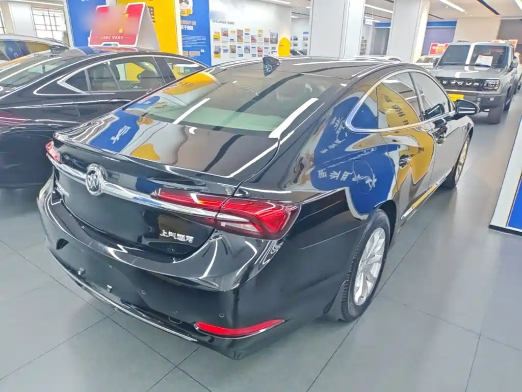 Buick LaCrosse — миниатюра 7