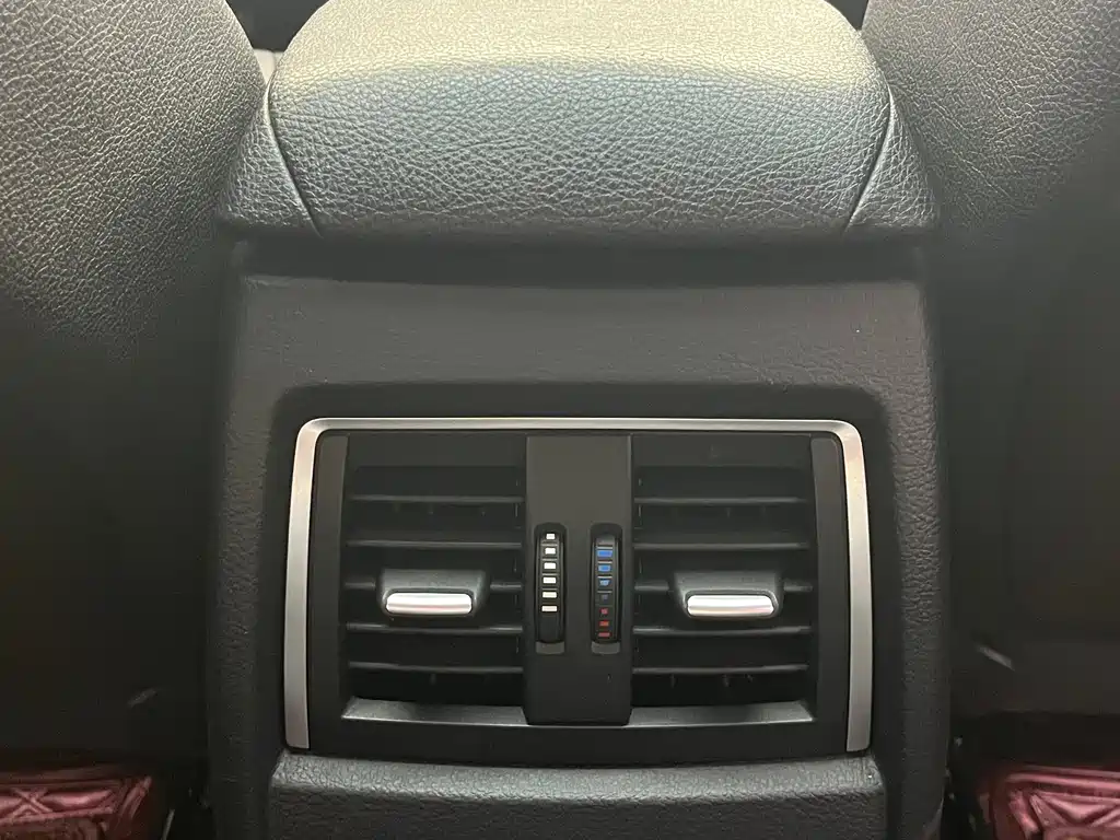 BMW 3 Series — миниатюра 15