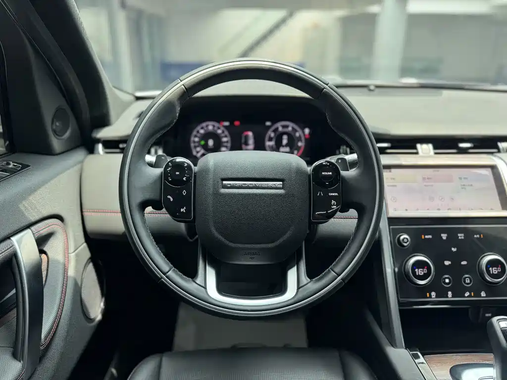 Land Rover Discovery Sport — миниатюра 11
