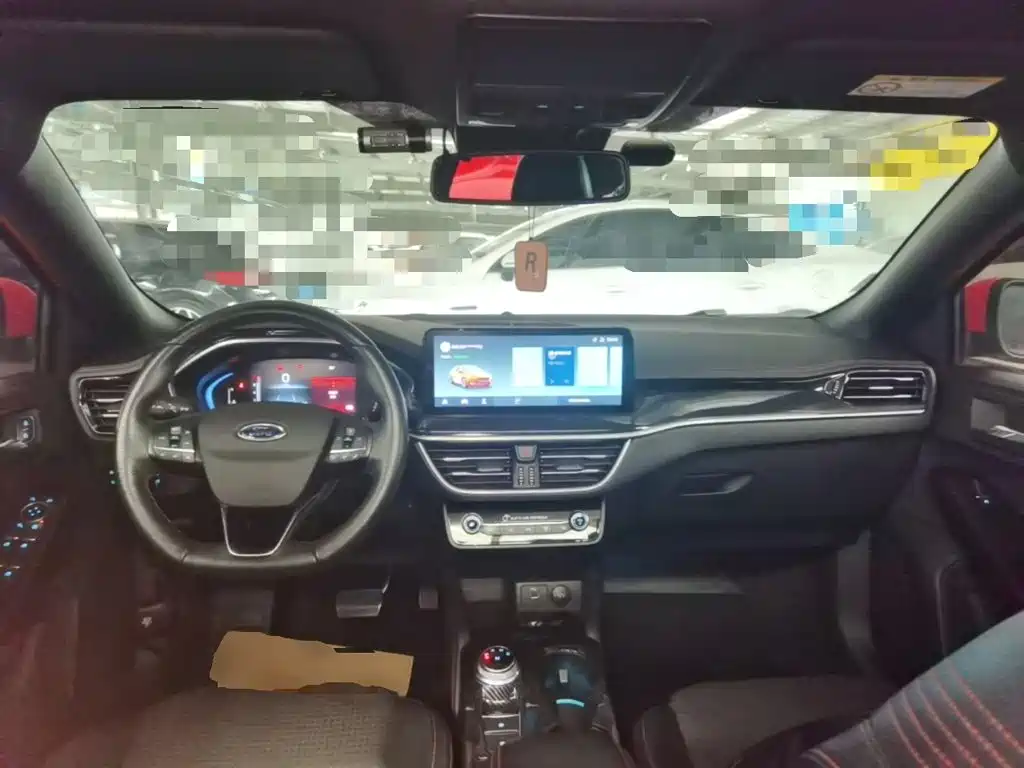 Ford Focus — миниатюра 10