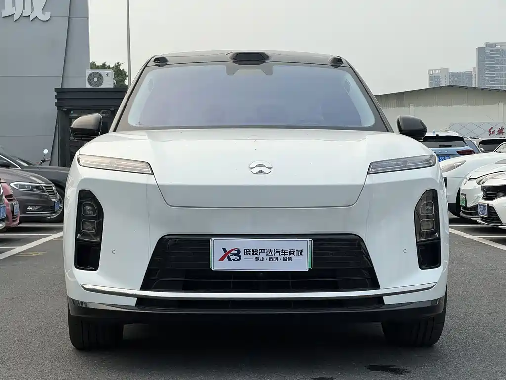 NIO ES8 — миниатюра 2