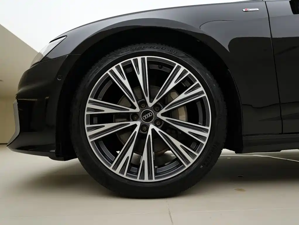 Audi A6L — миниатюра 11