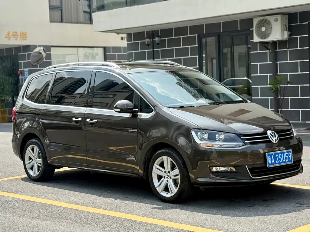 Volkswagen Sharan — миниатюра 2