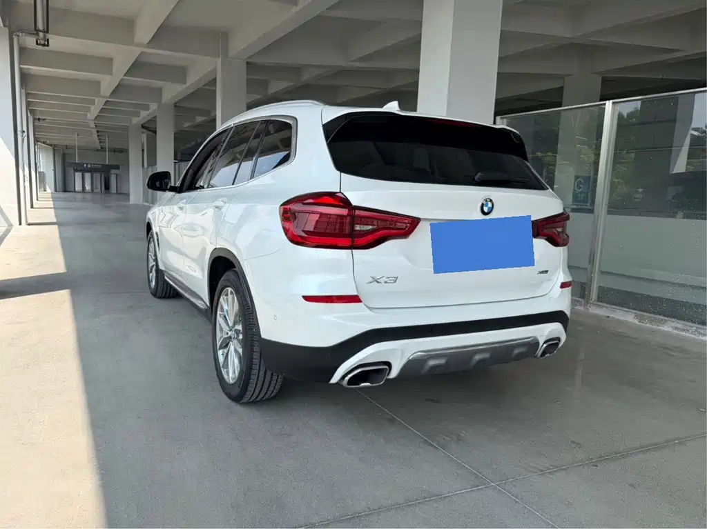 BMW X3 — миниатюра 4